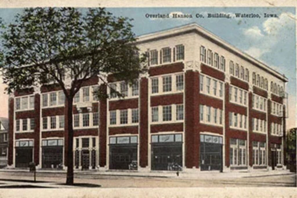 Overland building